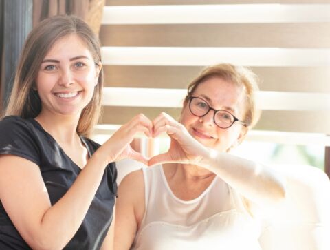 Mother and daughter2